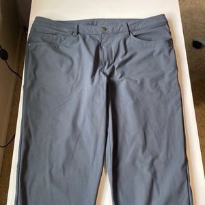 ABC lululemon pant - size 38 good condition